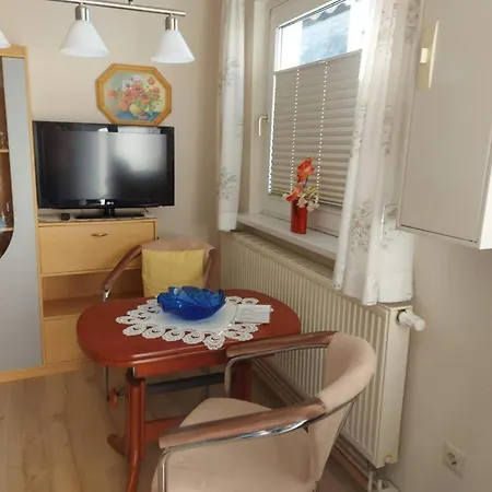 Daire Bungalow Lindenstrasse Goehren (Ruegen)